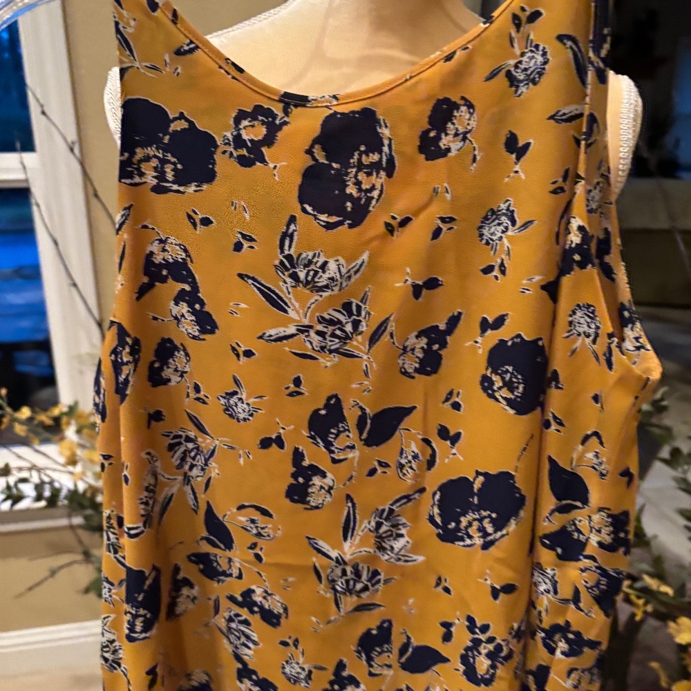 Women’s top